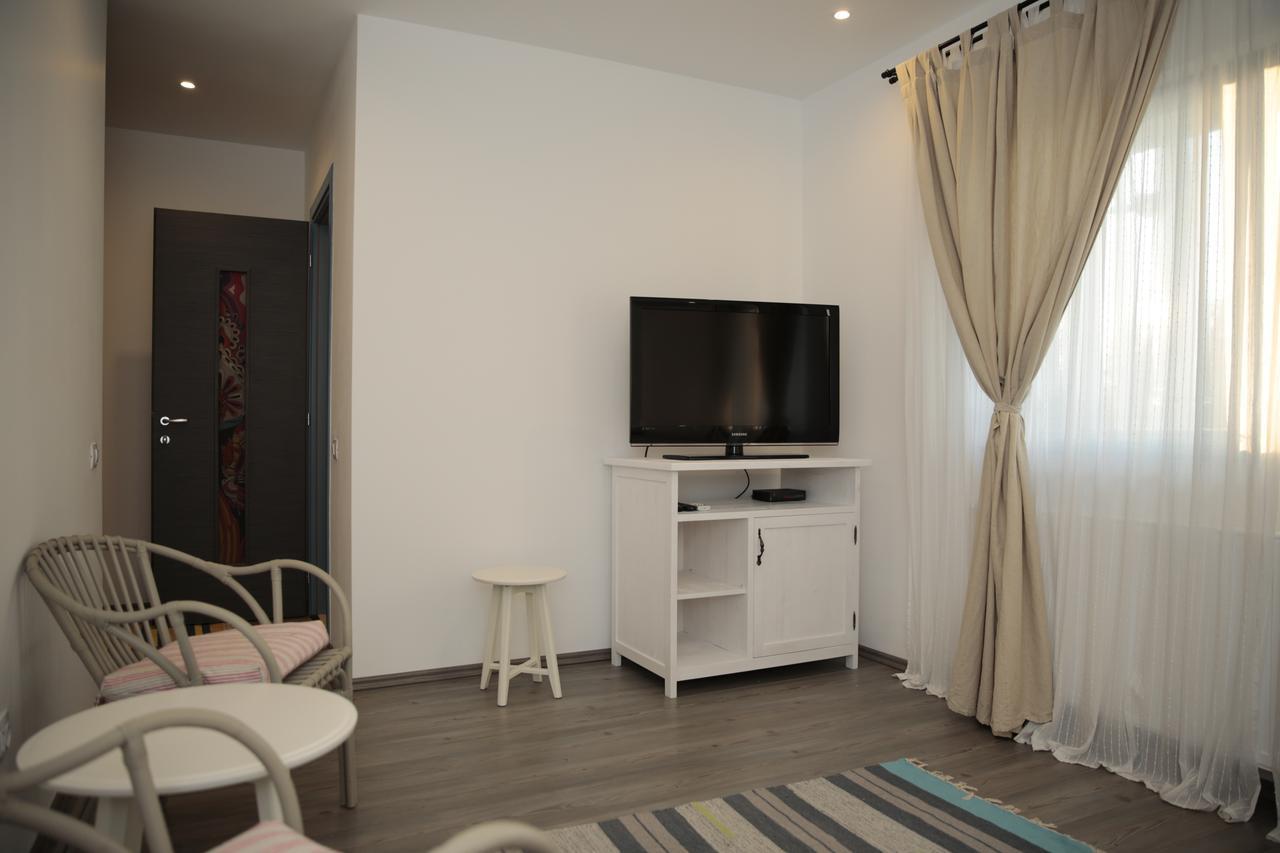 מלון Dunavăţu de Jos Casa Biota Boutique (Adults Only) מראה חיצוני תמונה